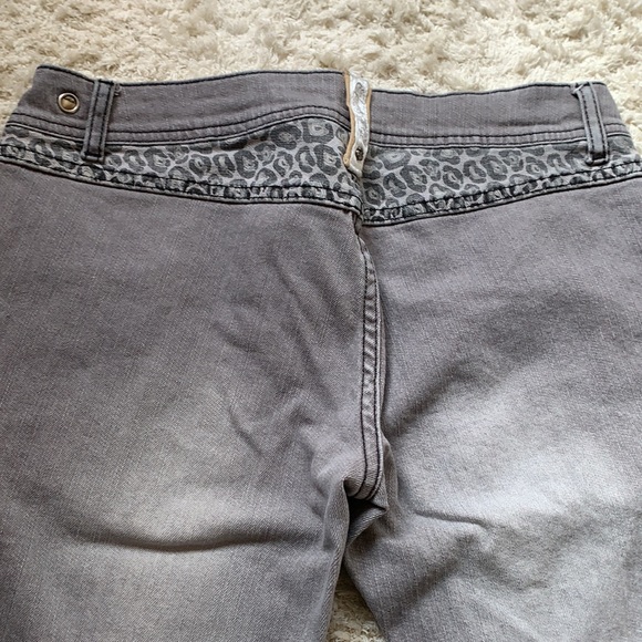 Dereon Collection - Picture 8 of 8